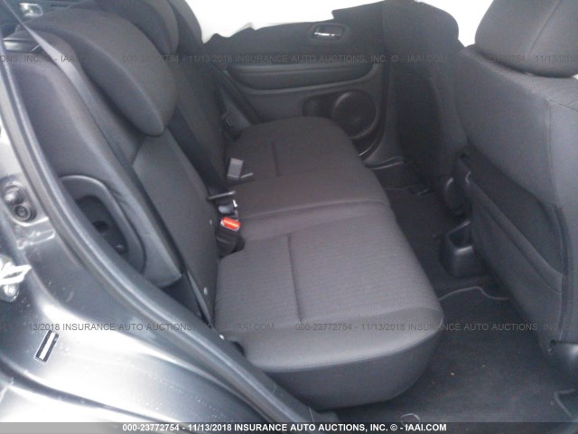 3CZRU5H30JG701975 - 2018 HONDA HR-V LX GRAY photo 8