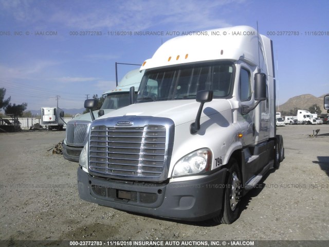 1FUGGLDR0CLBR7352 - 2012 FREIGHTLINER CASCADIA 125  Unknown photo 2