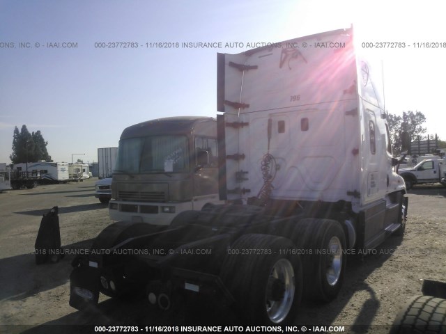 1FUGGLDR0CLBR7352 - 2012 FREIGHTLINER CASCADIA 125  Unknown photo 4