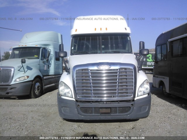 1FUGGLDR0CLBR7352 - 2012 FREIGHTLINER CASCADIA 125  Unknown photo 7