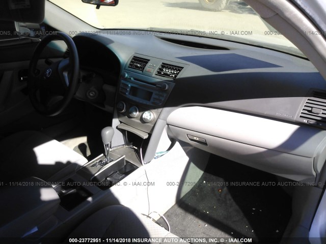 4T1BK46K39U083525 - 2009 TOYOTA CAMRY SE/LE/XLE 银色 照片 5