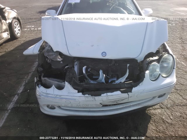 WDBTJ65J74F105375 - 2004 MERCEDES-BENZ CLK 320C WHITE photo 6