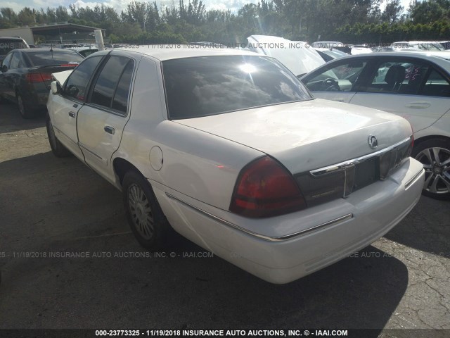 2MEFM74V98X615266 - 2008 MERCURY GRAND MARQUIS GS WHITE photo 3