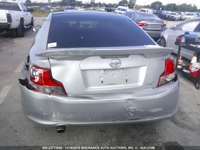 JTKJF5C70C3033388 - 2012 TOYOTA SCION TC Gümüş foto 6