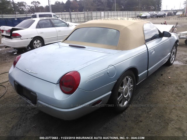 1FAHP60A24Y111110 - 2004 FORD THUNDERBIRD  BLUE photo 4