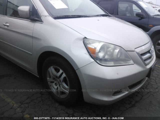 5FNRL38796B052478 - 2006 HONDA ODYSSEY EXL SILVER photo 6