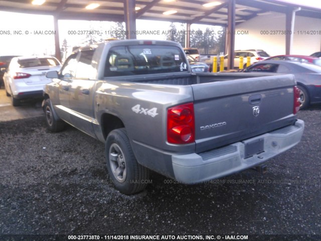 1D7HW28K75S236987 - 2005 DODGE DAKOTA QUAD/ST GRAY photo 3