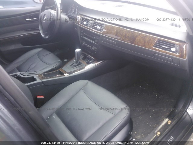 WBAVT13566KW22574 - 2006 BMW 325 XIT GRAY photo 5