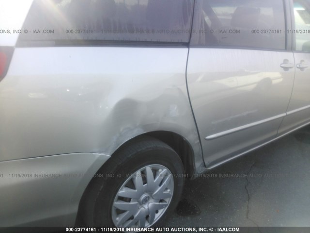 5TDZA23C64S165785 - 2004 TOYOTA SIENNA CE/LE SILVER photo 6