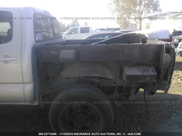 3TMLU42N08M014653 - 2008 TOYOTA TACOMA DOUBLE CAB 银色 照片 6