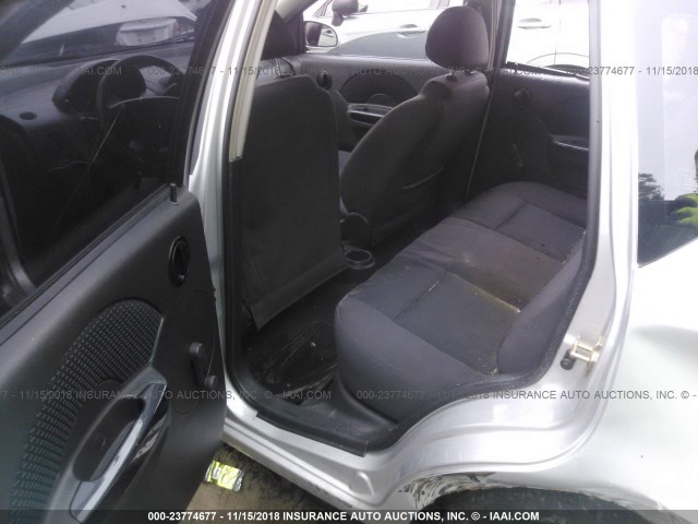 KL1TD66626B546528 - 2006 CHEVROLET AVEO SILVER photo 8