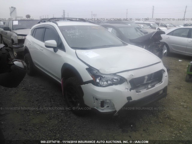 JF2GTABC0JH319812 - 2018 SUBARU CROSSTREK PREMIUM WHITE photo 1