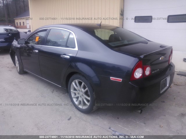 1G1ZE5E16BF263996 - 2011 CHEVROLET MALIBU LTZ შავი ფოტო 3