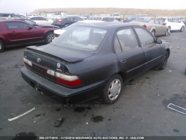 1NXBB02E1VZ589244 - 1997 TOYOTA COROLLA DX GREEN photo 4