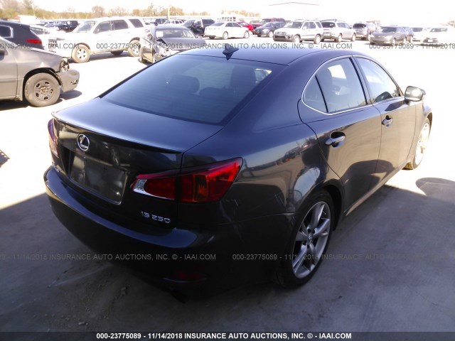 JTHBK262695107088 - 2009 LEXUS IS 250 GRAY photo 4