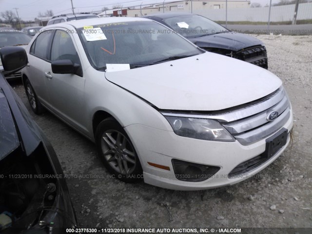 3FAHP0GA0CR418839 - 2012 FORD FUSION S WHITE photo 1