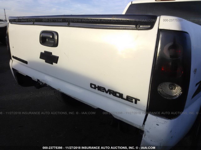 1GCEK19TXYE394656 - 2000 CHEVROLET SILVERADO K1500 WHITE photo 6