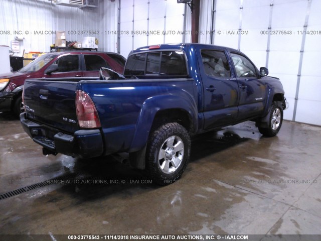 5TELU42NX5Z114323 - 2005 TOYOTA TACOMA DOUBLE CAB 蓝色 照片 4