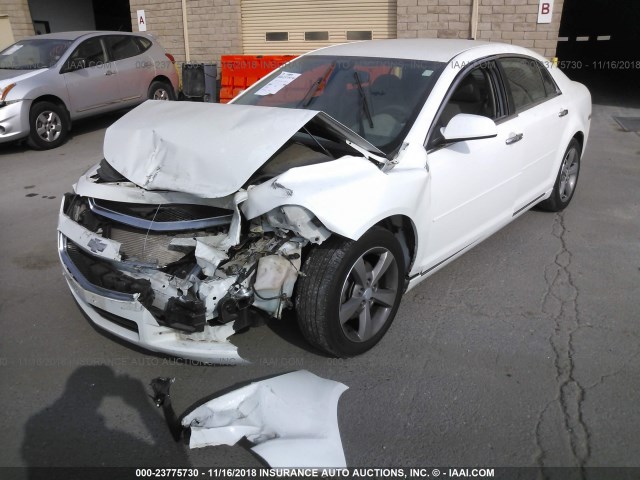 1G1ZC5E00CF287497 - 2012 CHEVROLET MALIBU 1LT WHITE photo 2