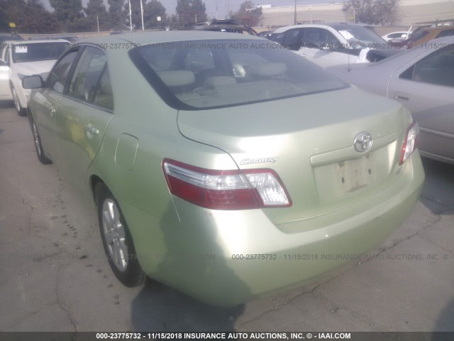 JTNBB46K573035639 - 2007 TOYOTA CAMRY NEW GENERAT HYBRID GREEN photo 3