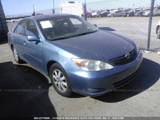 JTDBF30K220063422 - 2002 TOYOTA CAMRY LE/XLE/SE BLUE photo 1