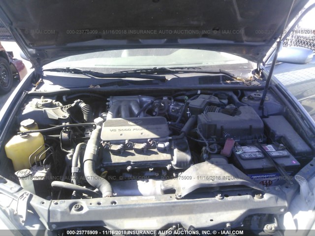 JTDBF30K220063422 - 2002 TOYOTA CAMRY LE/XLE/SE BLUE photo 10