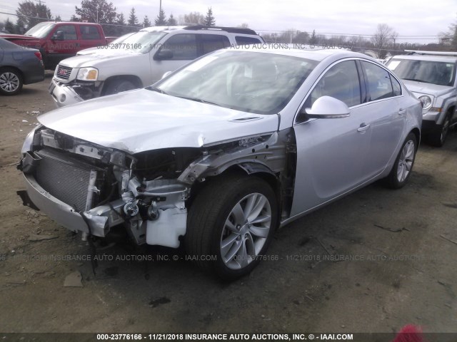 2G4GT5GXXG9142308 - 2016 BUICK REGAL PREMIUM SILVER photo 2