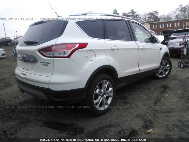 1FMCU9JX3EUB74822 - 2014 FORD ESCAPE TITANIUM WHITE photo 4