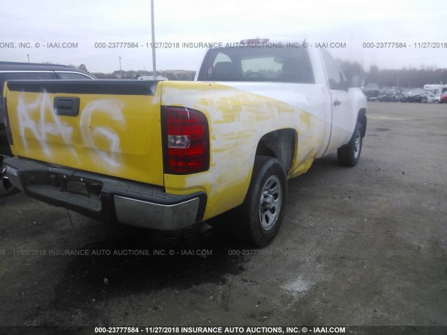 1GCEC14X38Z142165 - 2008 CHEVROLET SILVERADO C1500 WHITE photo 4