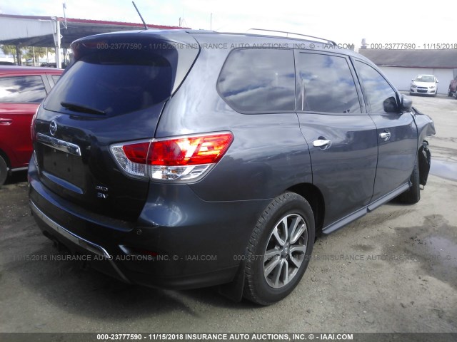 5N1AR2MM4DC639856 - 2013 NISSAN PATHFINDER S/SV/SL/PLATINUM GRAY photo 4