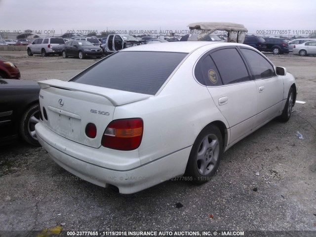 JT8BD68S2X0048615 - 1999 LEXUS GS 300 WHITE photo 4