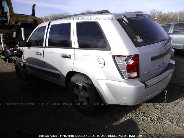 1J4GR48K65C661677 - 2005 JEEP GRAND CHEROKEE LAREDO/COLUMBIA/FREEDOM 银色 照片 3