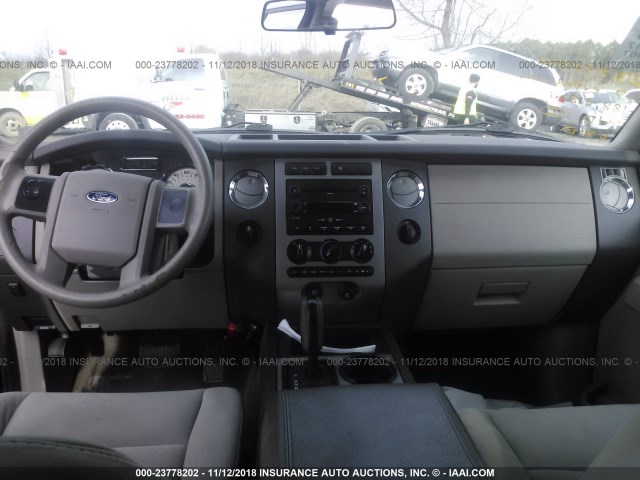 1FMFU16527LA29043 - 2007 FORD EXPEDITION XLT BLUE photo 5