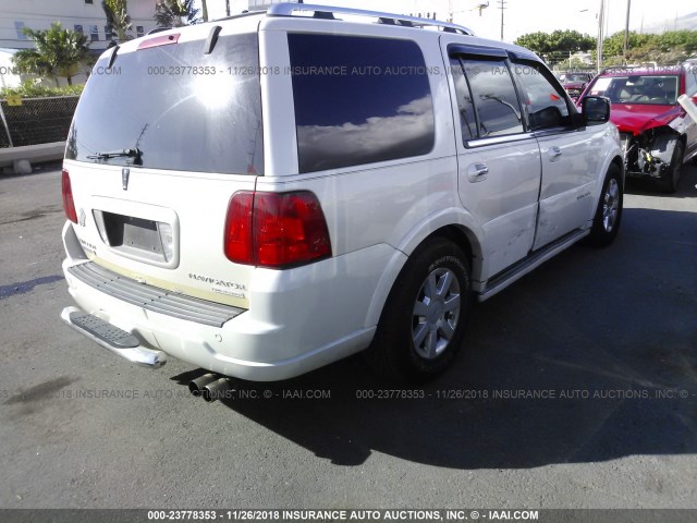 5LMFU28526LJ12387 - 2006 LINCOLN NAVIGATOR 白色 照片 4