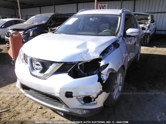 KNMAT2MTXGP710553 - 2016 NISSAN ROGUE S/SL/SV SILVER photo 2