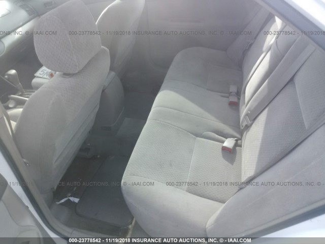 4T1BE32K92U046931 - 2002 TOYOTA CAMRY LE/XLE/SE WHITE photo 8