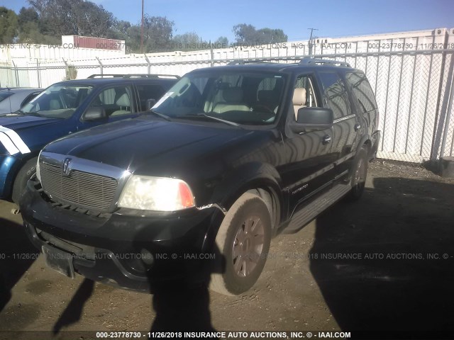 5LMFU27R83LJ33874 - 2003 LINCOLN NAVIGATOR BLACK photo 2