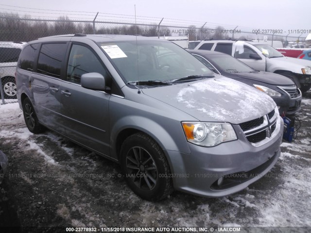 2C4RDGCG5HR749956 - 2017 DODGE GRAND CARAVAN SXT GRAY photo 1