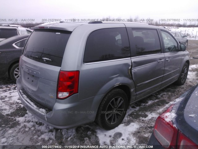 2C4RDGCG5HR749956 - 2017 DODGE GRAND CARAVAN SXT GRAY photo 4