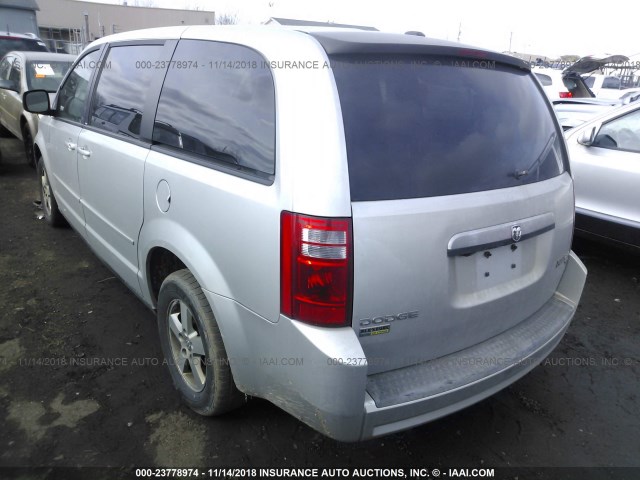 2D8HN44E69R660579 - 2009 DODGE GRAND CARAVAN SE SILVER photo 3