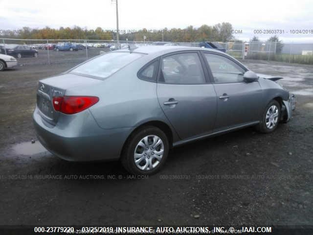 KMHDU46D19U807250 - 2009 HYUNDAI ELANTRA GLS/SE GRAY photo 4