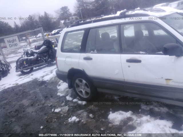 JF1SF6552YH724905 - 2000 SUBARU FORESTER S WHITE photo 6