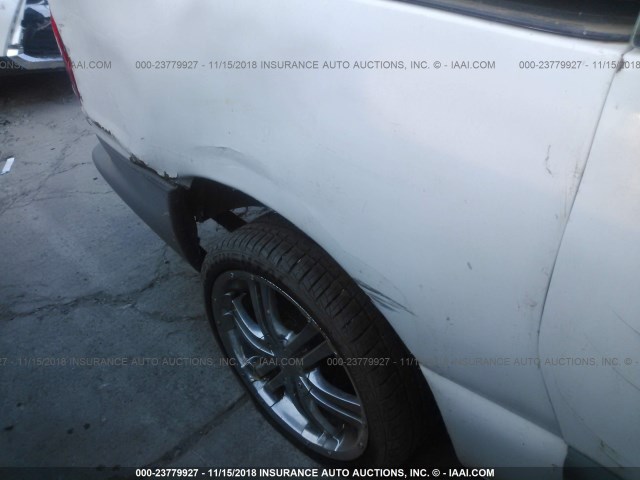 2B4GP4439WR565896 - 1998 DODGE GRAND CARAVAN SE WHITE photo 6