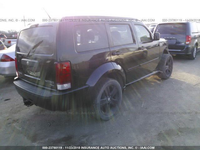 1D4PT4GXXBW606778 - 2011 DODGE NITRO HEAT BLACK photo 4