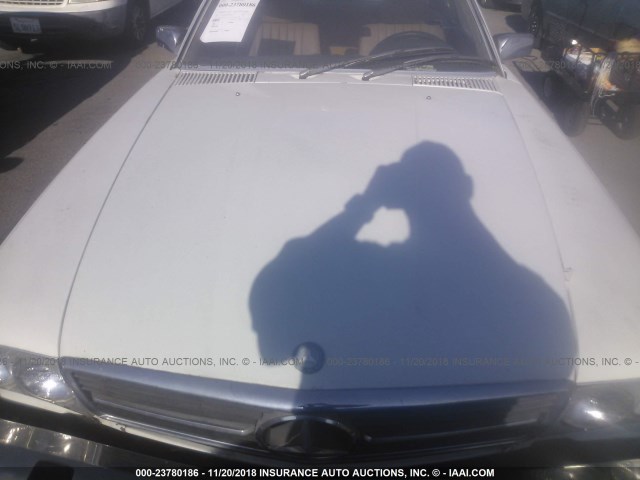 WDBBA45A0EA013572 - 1984 MERCEDES-BENZ 380 SL WHITE photo 6