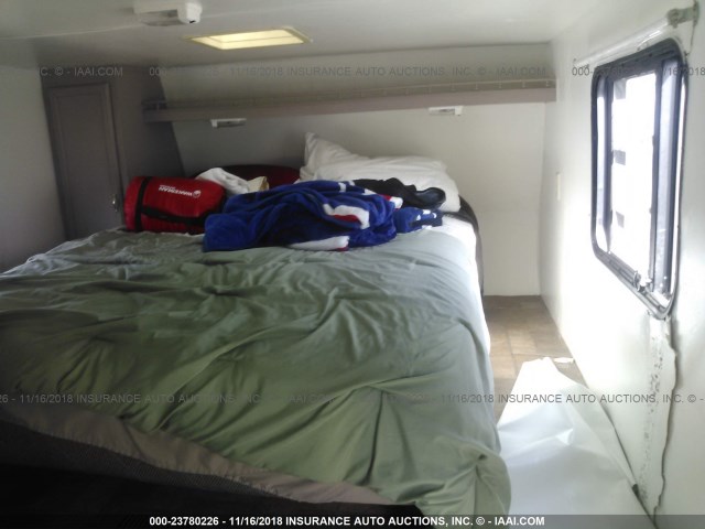 4X4FWDX26VA030249 - 1997 FOREST RIVER OTHER  WHITE photo 5