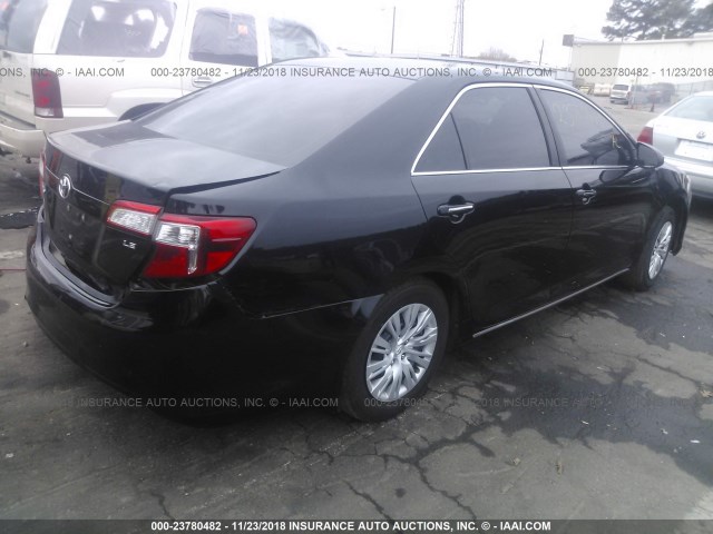 4T1BF1FK6DU676145 - 2013 TOYOTA CAMRY L/SE/LE/XLE 黑色 照片 4