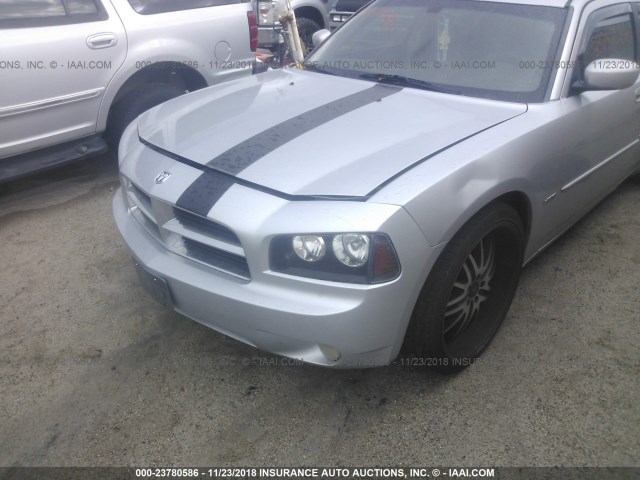 2B3LA53H46H322574 - 2006 DODGE CHARGER R/T SILVER photo 6