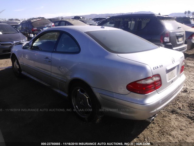 WDBLJ74G32T112804 - 2002 MERCEDES-BENZ CLK 55 AMG SILVER photo 3