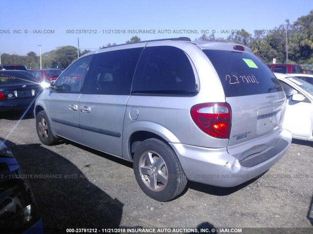 1D4GP45R25B421354 - 2005 DODGE CARAVAN SXT SILVER photo 3